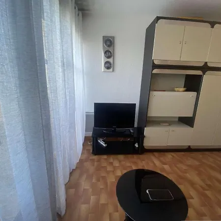 Apartment Cosy 4 Pers, A Pied, Parking Gratuit Port Camargue - Fr-1-250-176 Le Grau-du-Roi