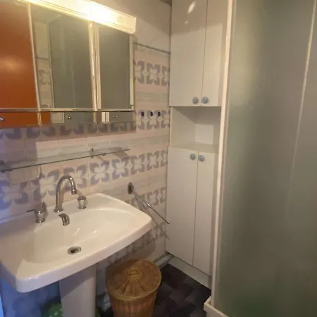Cosy 4 Pers, A Pied, Parking Gratuit Port Camargue - Fr-1-250-176 *