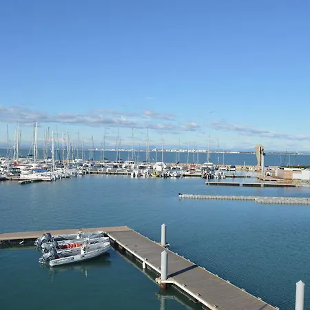 Cosy 4 Pers, A Pied, Parking Gratuit Port Camargue - Fr-1-250-176 Apartmán