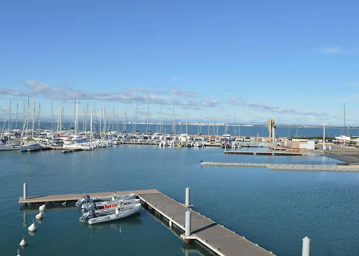 Cosy 4 Pers, A Pied, Parking Gratuit Port Camargue - Fr-1-250-176 Lejlighed